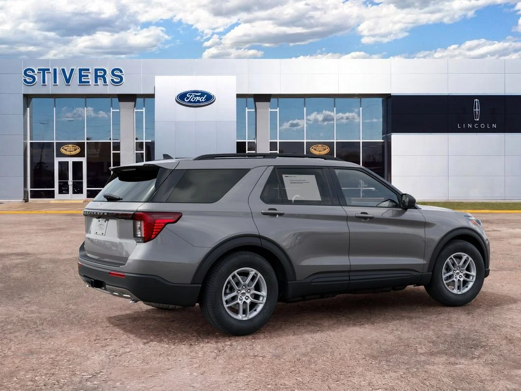 New 2027 Gray Ford Active image 6
