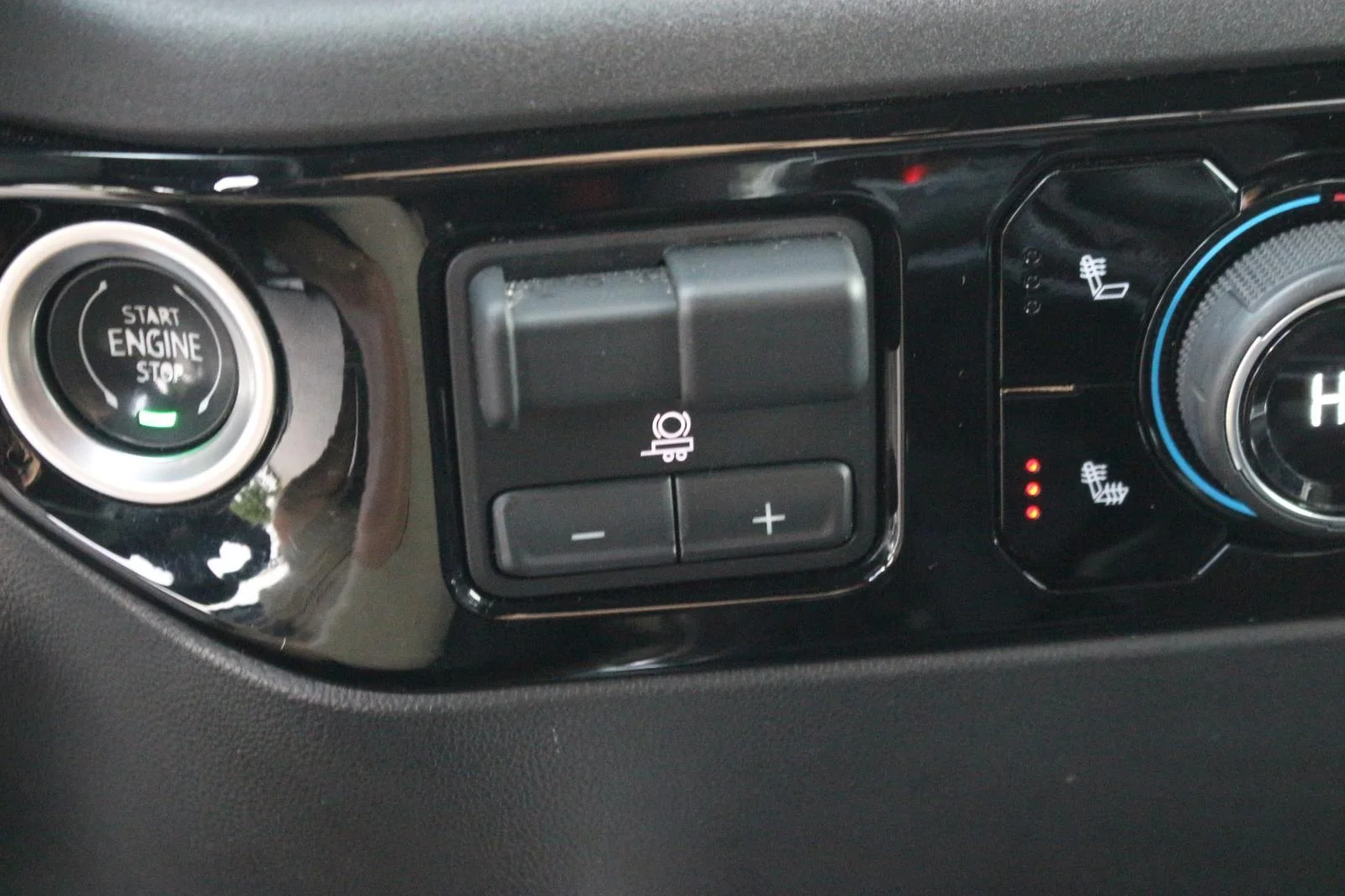 Used 2022 Dark Ash Metallic Chevrolet RST image 29