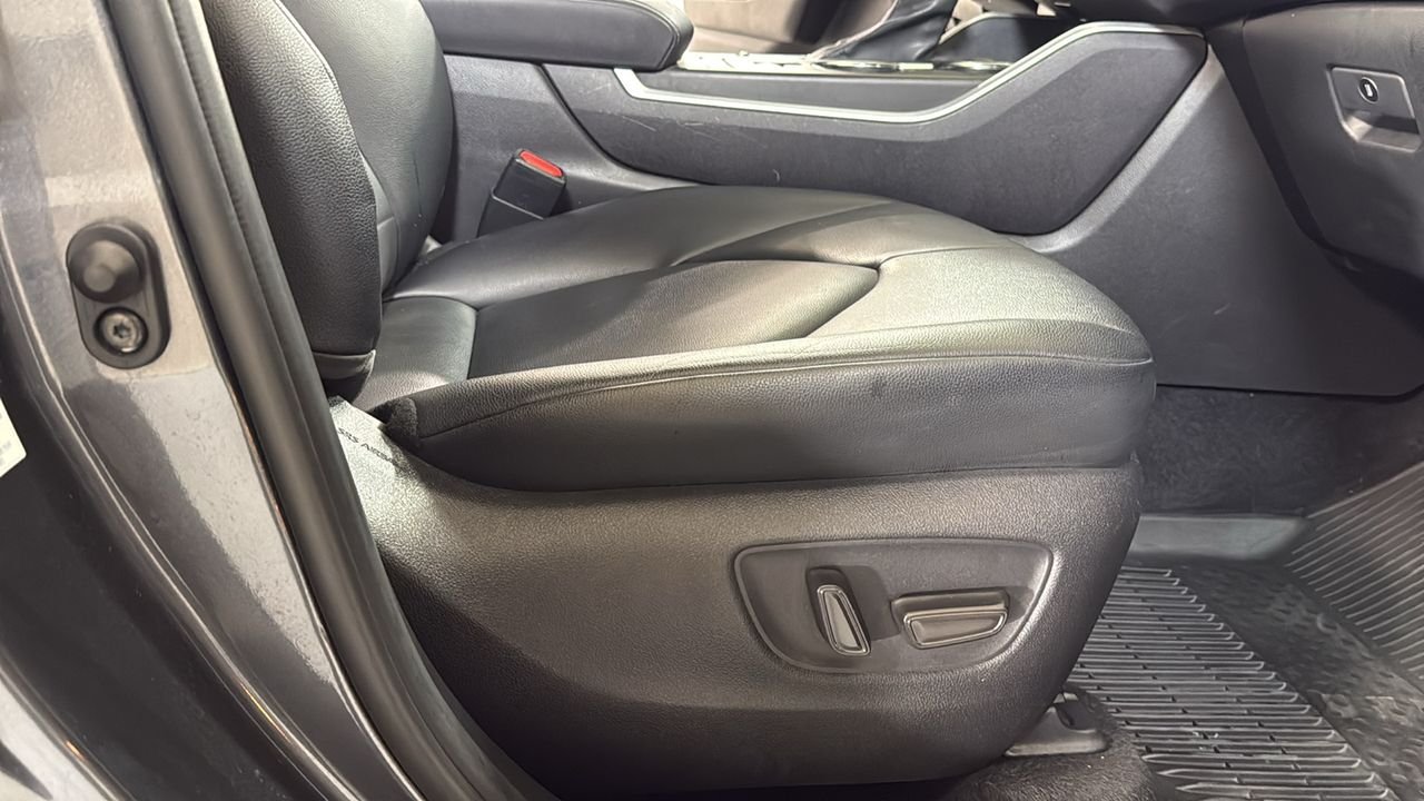 Used 2020 Gray Toyota XLE image 21