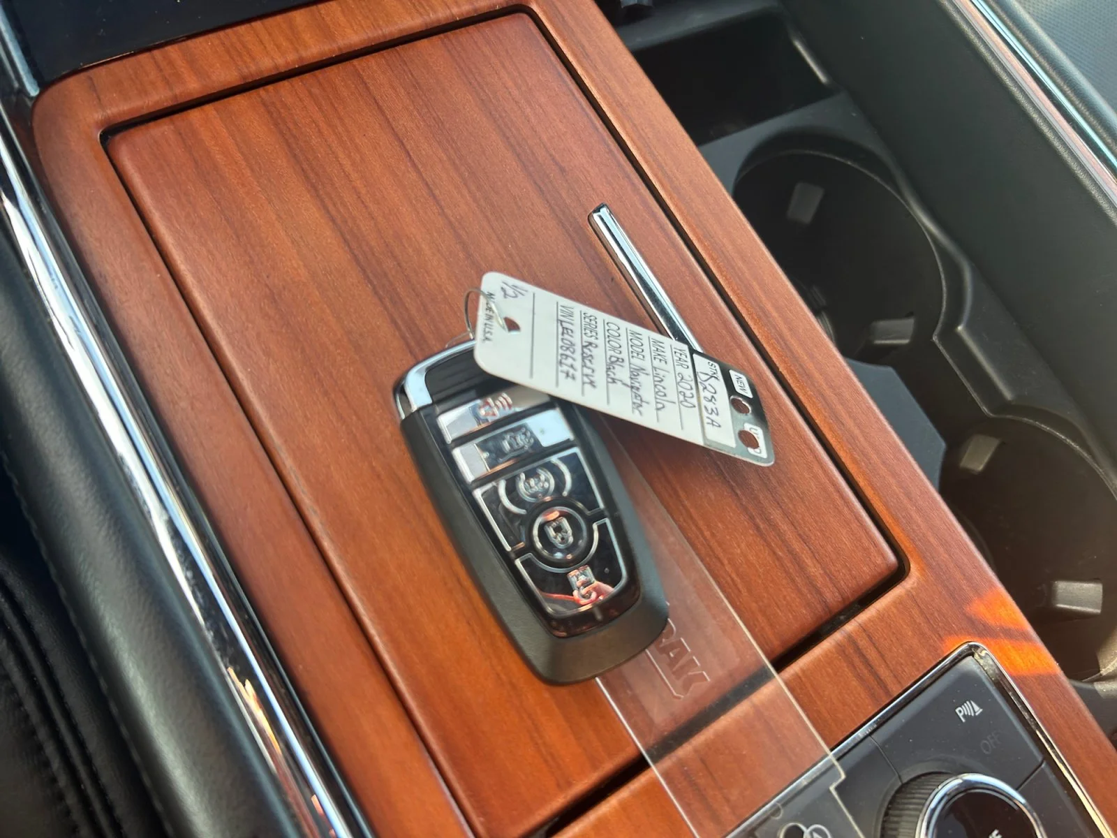 Used 2020 BLACK Lincoln RESERVE image 29