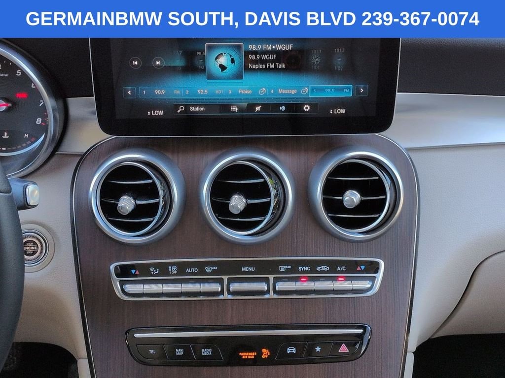 Used 2022 Polar White Mercedes-Benz GLC 300 image 20