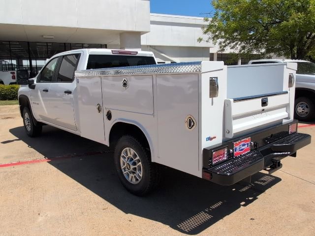 New 2026 Summit White Chevrolet WT image 2