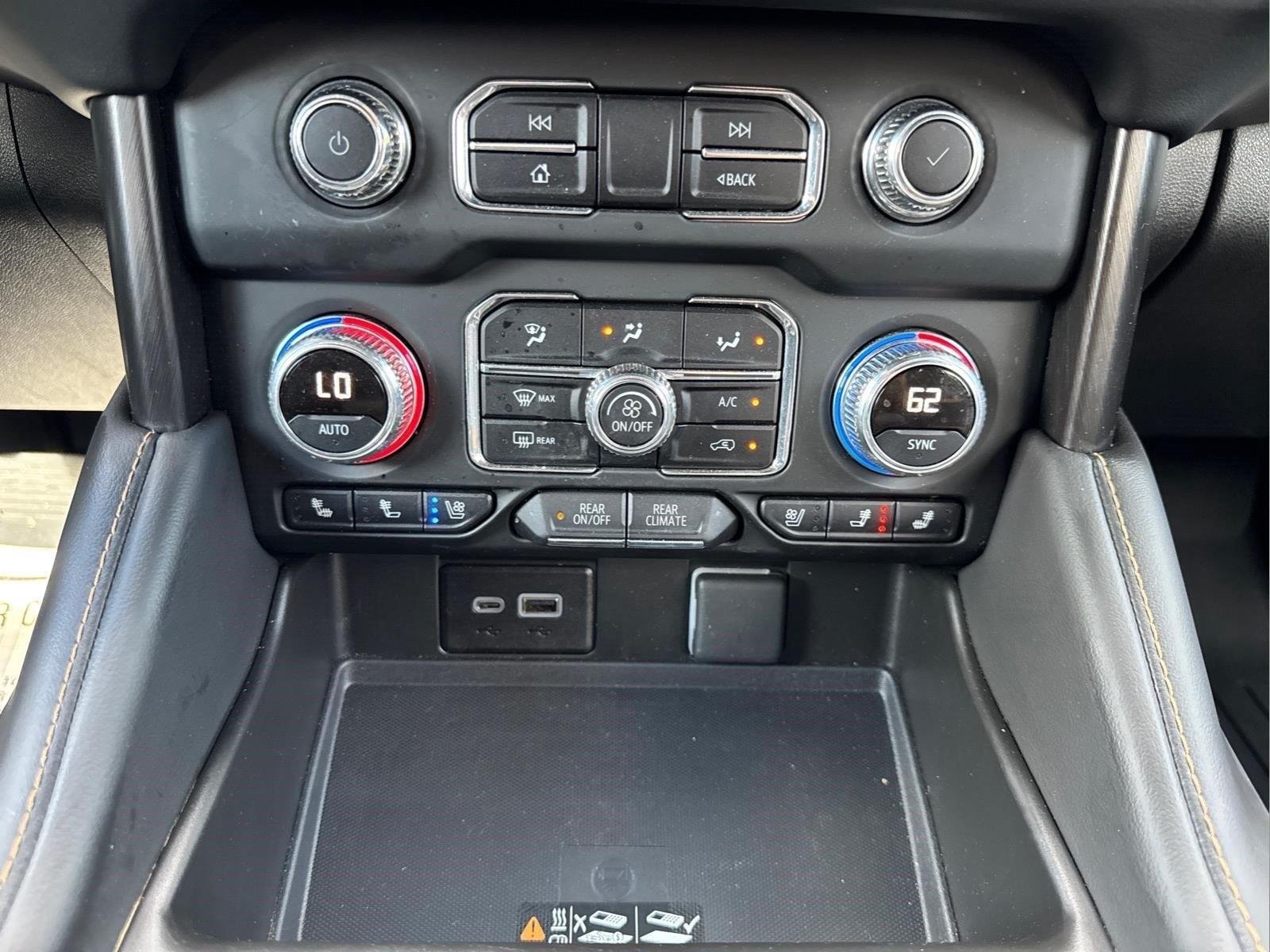 Used 2024 Summit White GMC AT4 image 28
