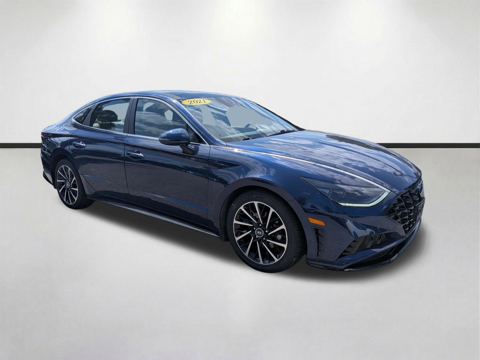 2021 Hyundai Sonata Limited 1.6T's photo