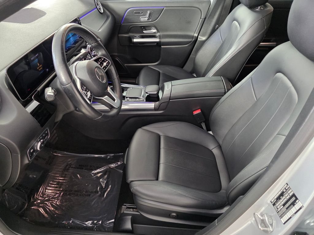 Used 2021 Silver Mercedes-Benz GLA 250 image 9