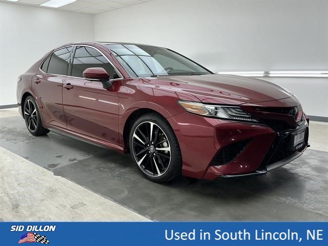 Used 2018 Ruby Flare Pearl Toyota XSE image 3