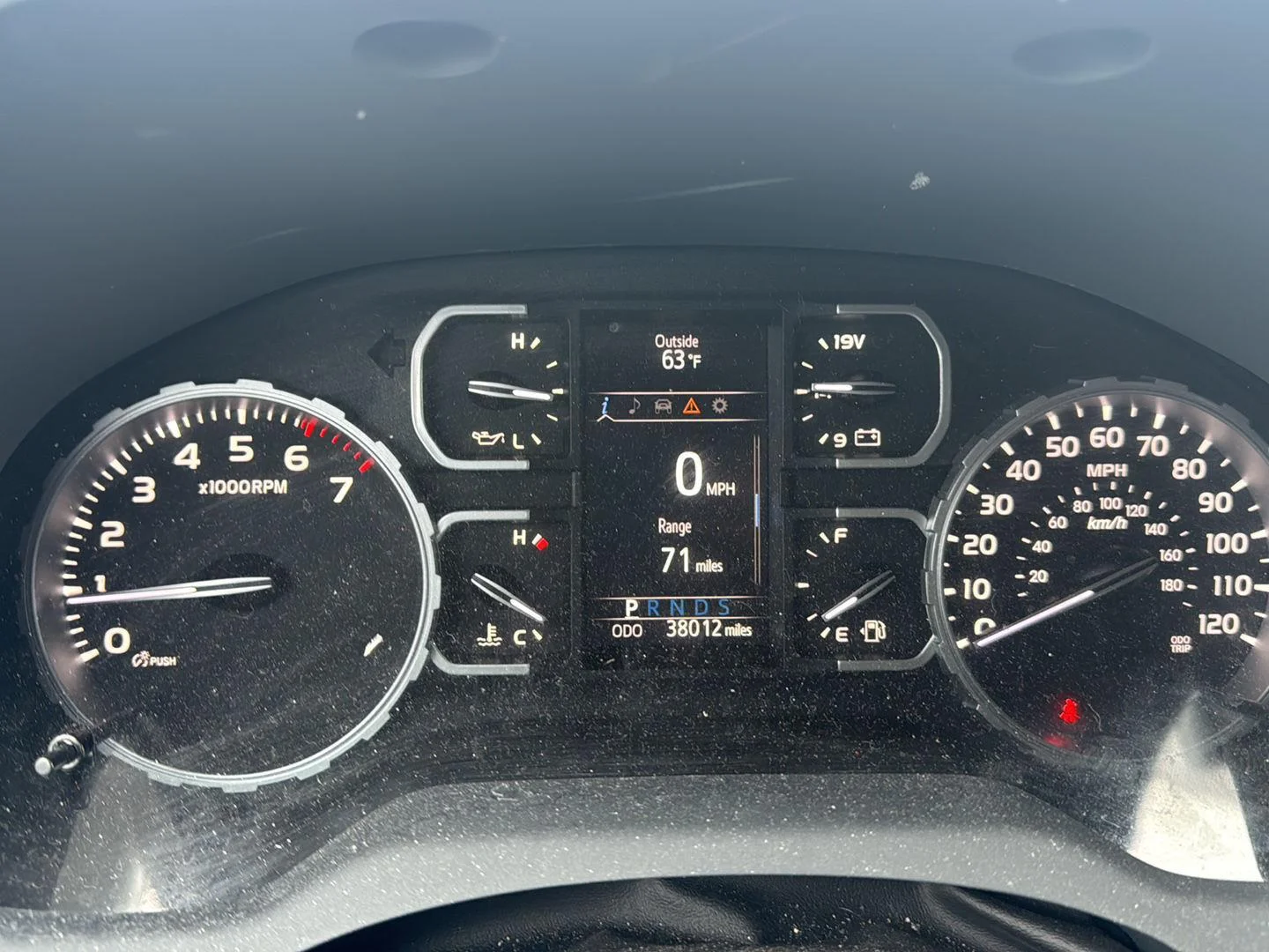 Used 2021 Magnetic Gray Metallic Toyota SR5 image 10