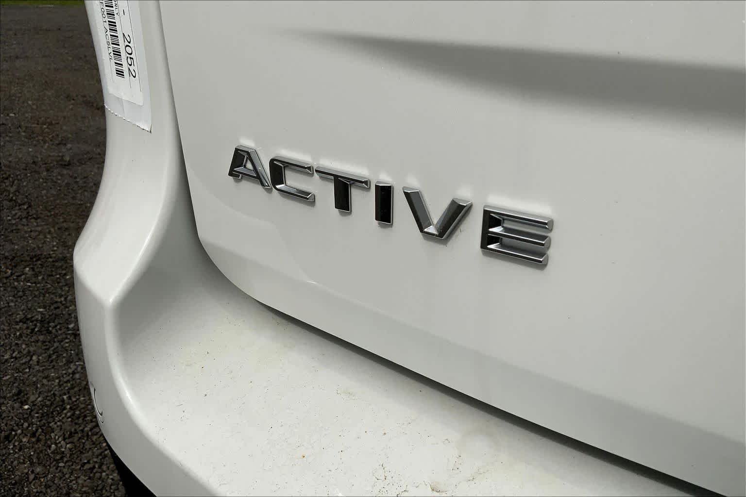 New 2026 Star White Metallic Tri-Coat Ford Active image 15