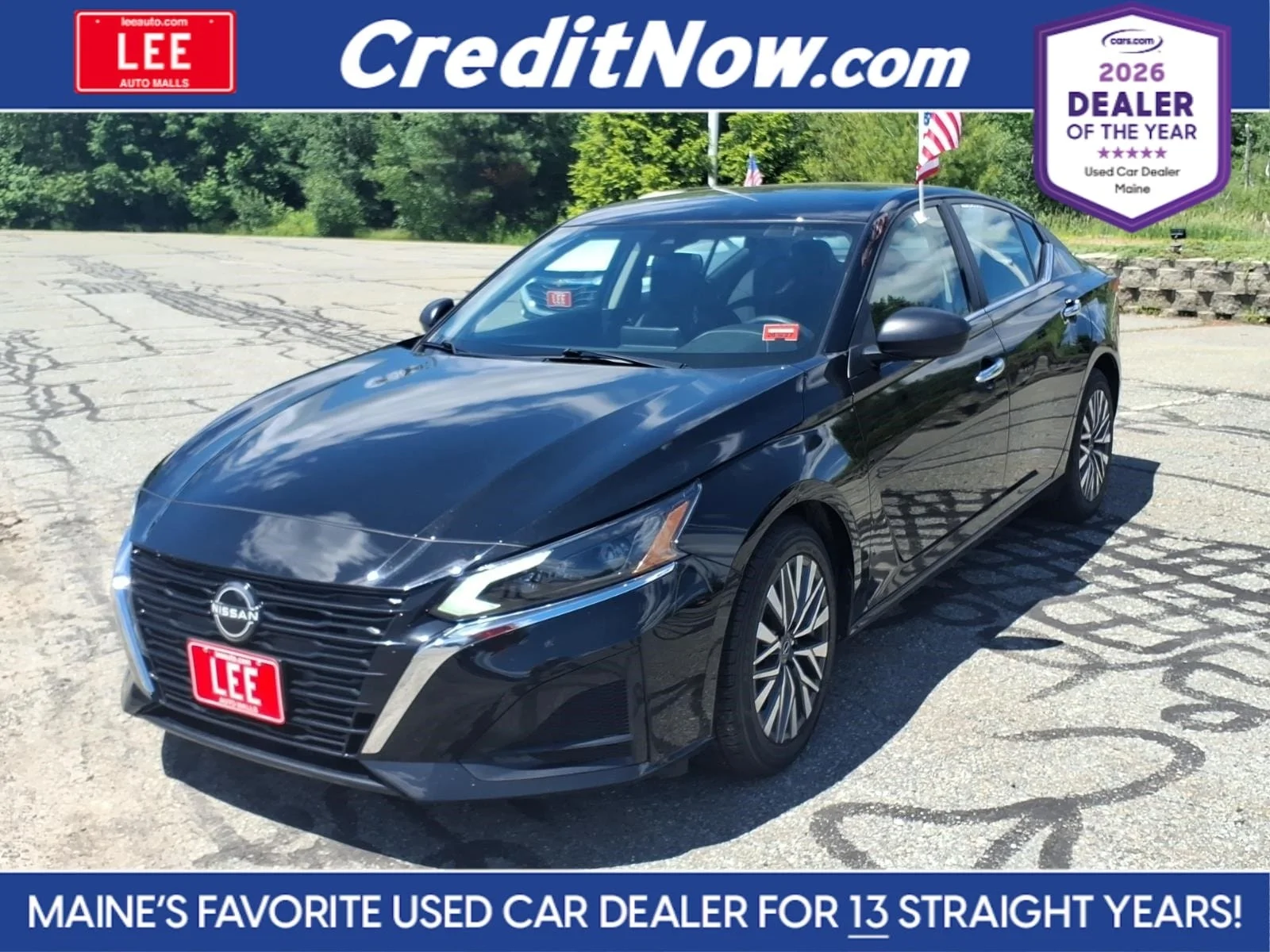Used 2024 Super Black Nissan 2.5 SV image 1