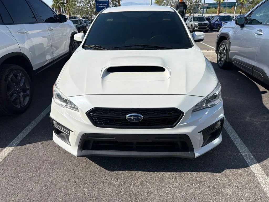 Used 2020 White Subaru Base image 8