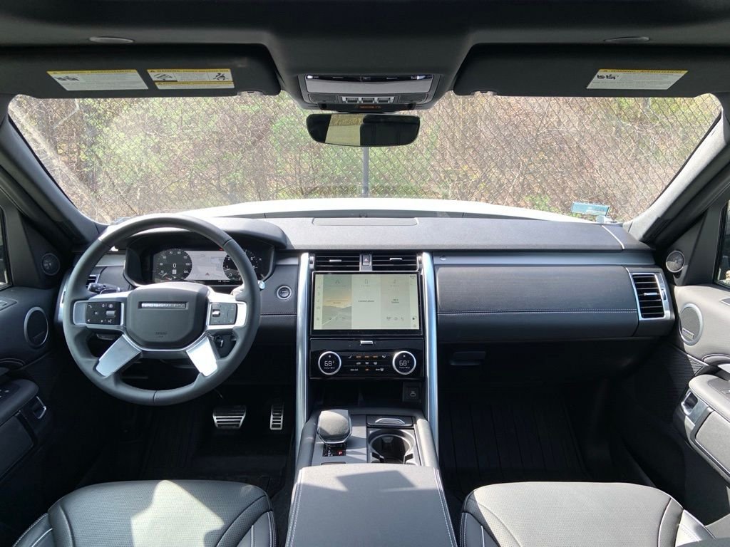 2024 Land Rover Discovery Dynamic SE - Photo 22