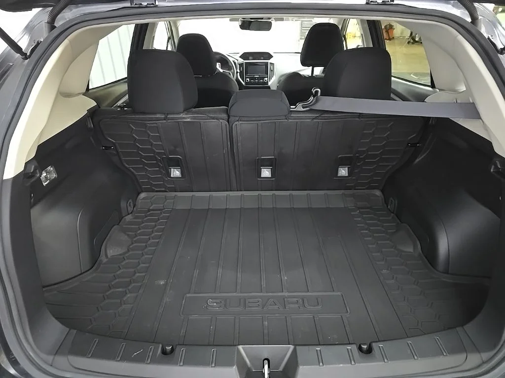 Used 2020 Gray Subaru Base image 13