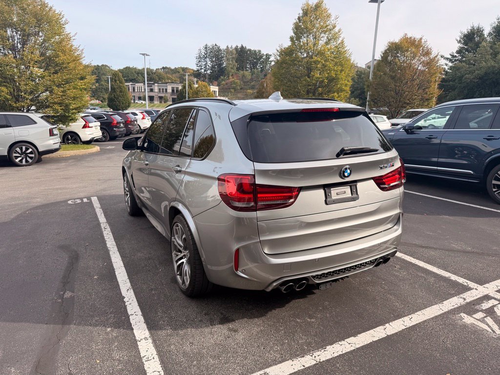 Used 2017 Gray Metallic BMW Base image 10