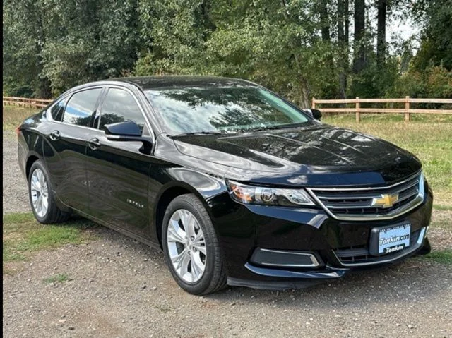 Used 2015 Black Chevrolet LT image 2