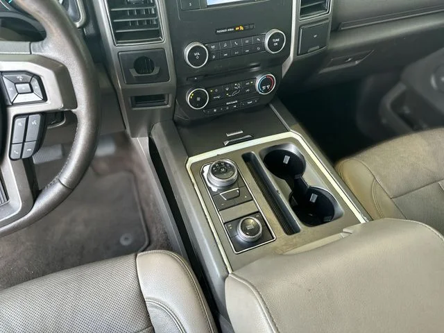 Used 2018 Gold Ford XLT image 20