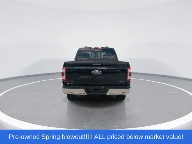 Used 2023 Black Ford Lariat image 7