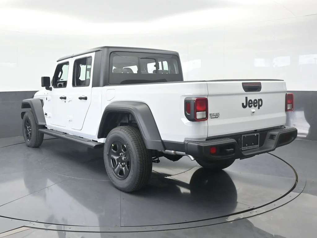 New 2026 Bright White Clear-Coat Exterior Paint Jeep Sport image 4