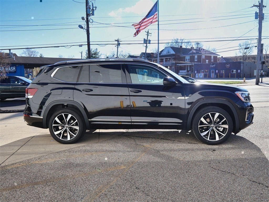 2026 Volkswagen Atlas SEL Premium R-Line - Photo 6