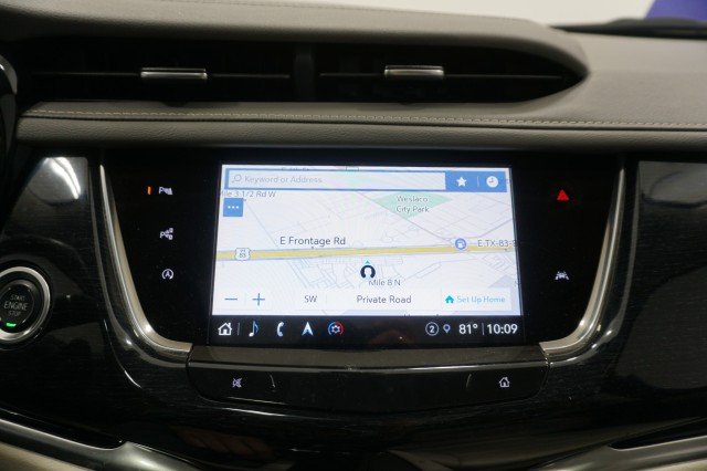 Used 2025 WHITE Cadillac FWD Premium Luxury image 40