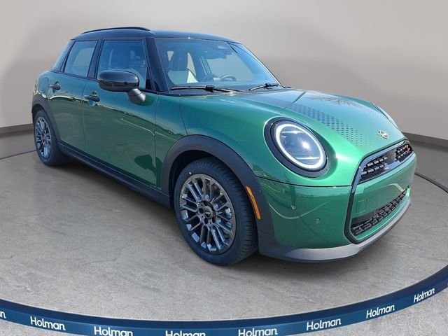 New 2026 Green MINI Signature Plus image 3