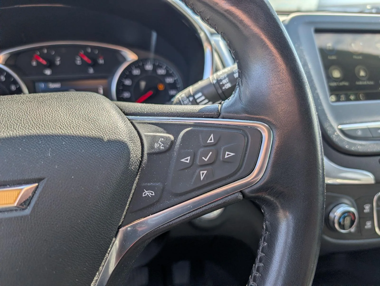 Used 2019 Nightfall Gray Metallic Chevrolet LT image 14