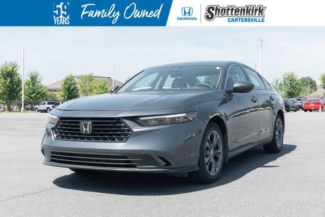 Used 2023 Gray Honda EX image 1