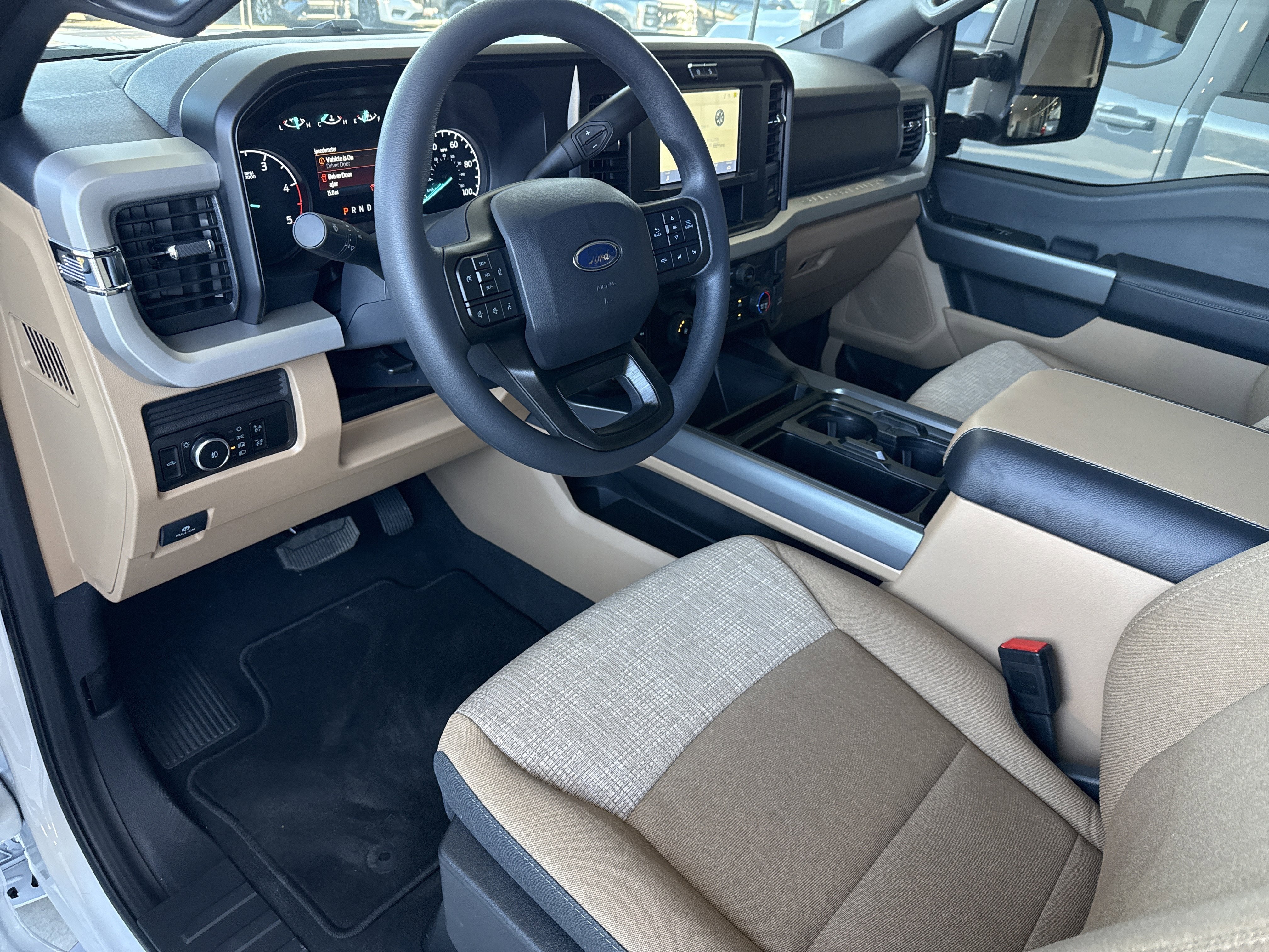 2026 Ford F-350 Super Duty XLT - Photo 19
