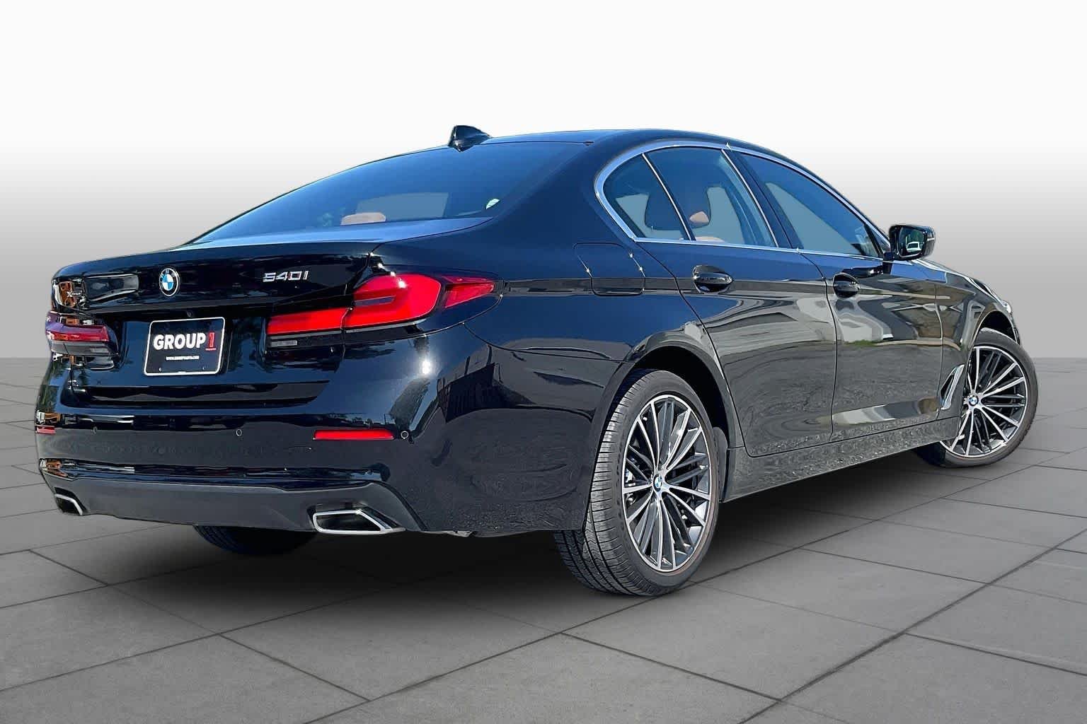 Used 2023 Black Sapphire Metallic BMW 540i xDrive image 12