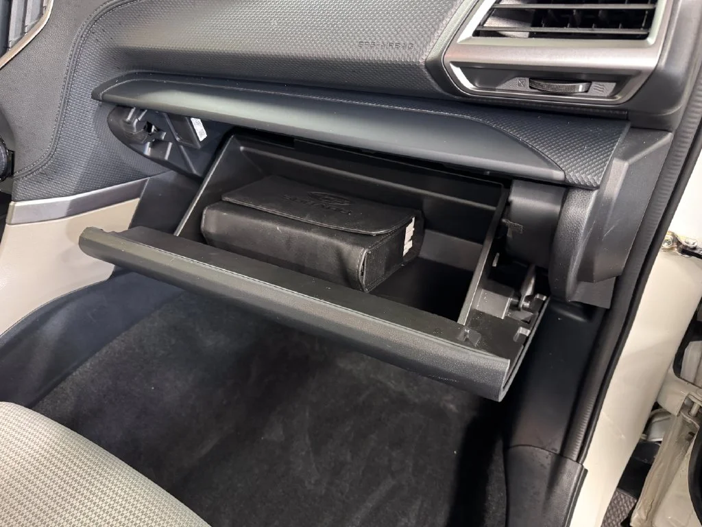 Used 2021 White Subaru Base image 30