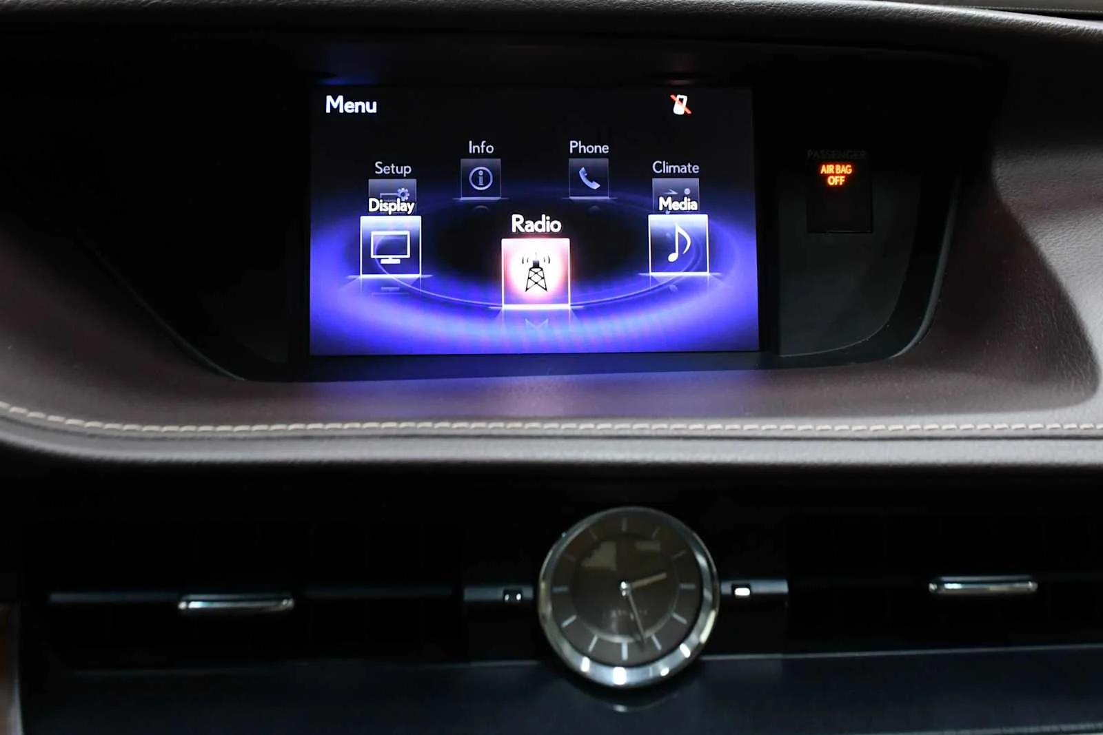 Used 2016 Eminent White Pearl Lexus  image 20