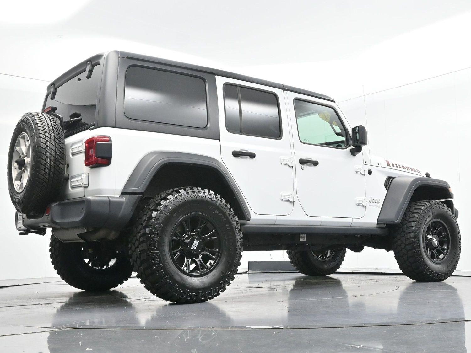 Used 2021 Bright White Clearcoat Jeep Unlimited Islander image 49