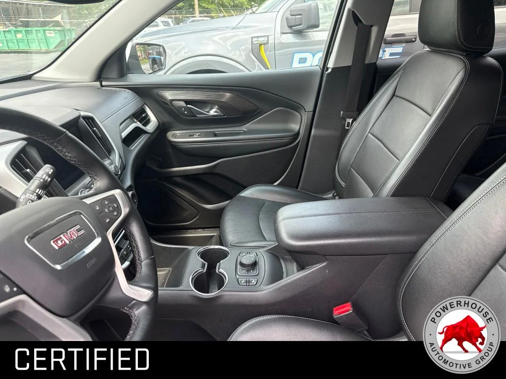 Used 2024 White GMC SLT image 5