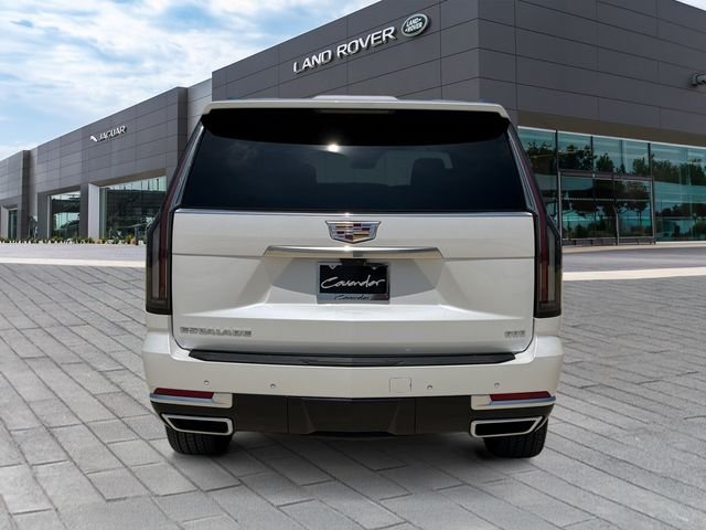 Used 2025 White Cadillac Premium Luxury image 4