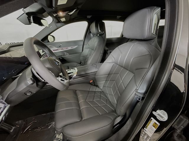 Used 2026 Black BMW 760i xDrive image 22