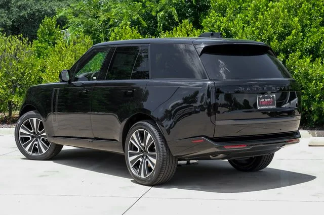 New 2026 Black Land Rover SE image 10