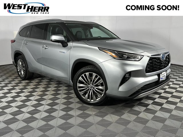 2021 Toyota Highlander Hybrid Platinum