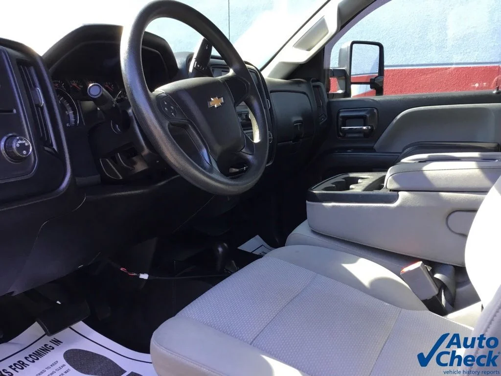 Used 2018 Black Chevrolet Work Truck image 27
