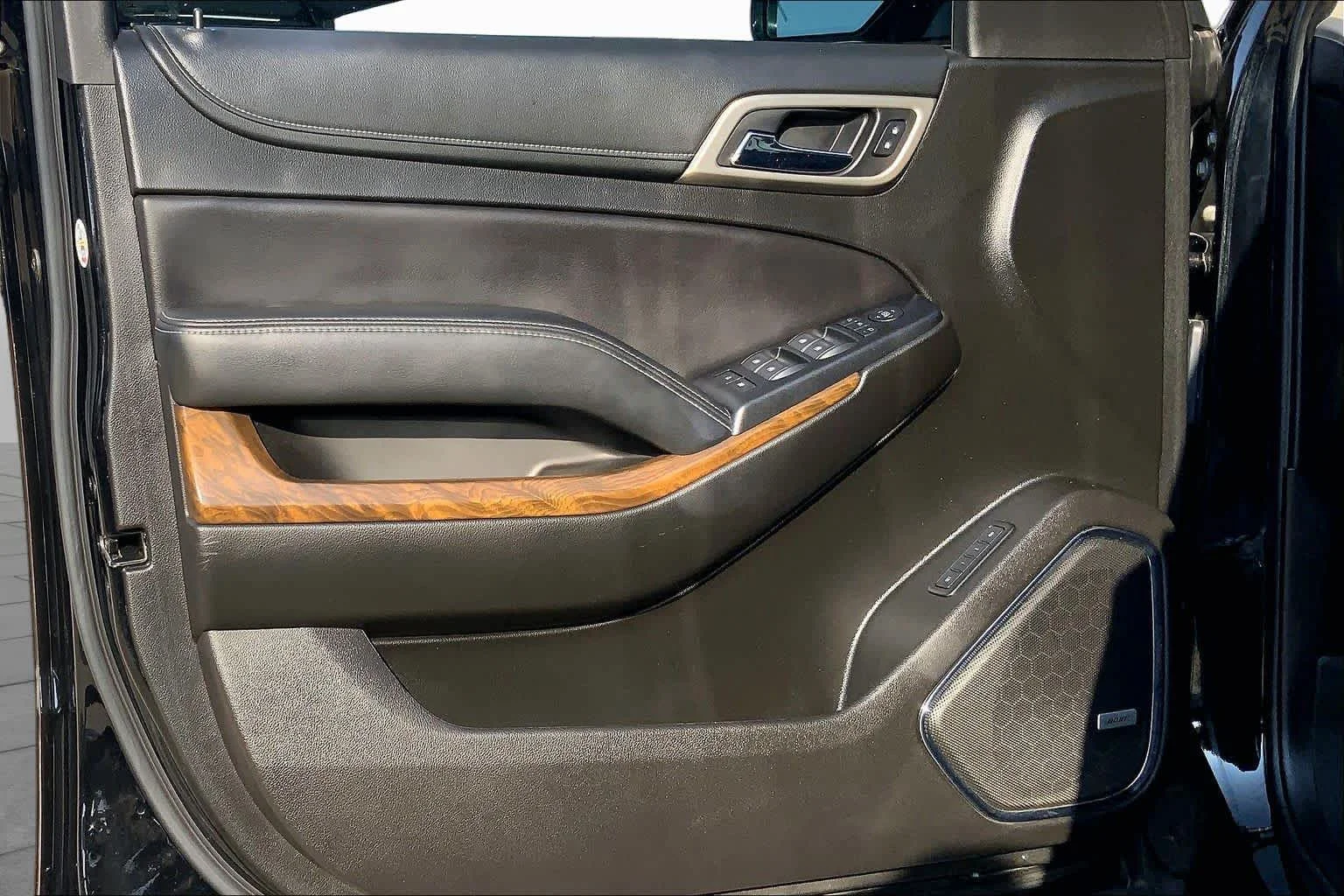 Used 2019 ONYX BLACK GMC Denali image 20