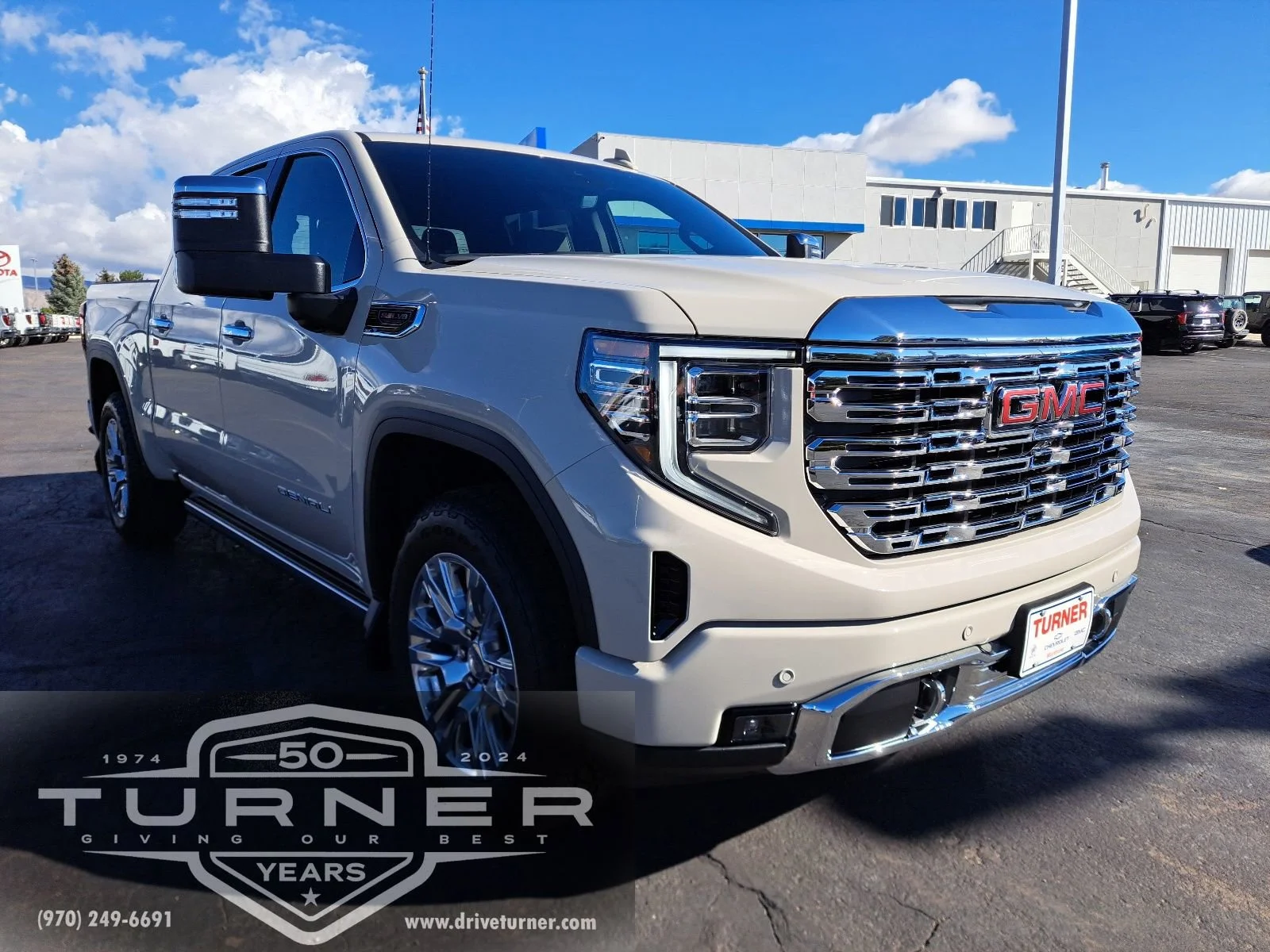 2026 GMC Sierra 4WD Crew Cab Short Box Denali's photo