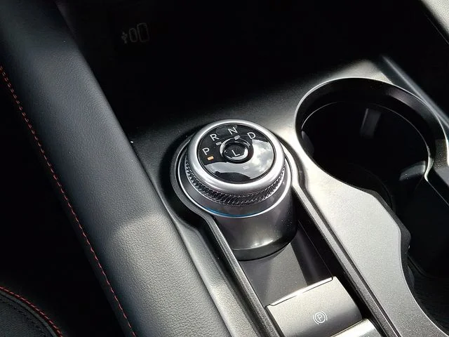 New 2026 Agate Black Metallic Ford ST-Line image 7