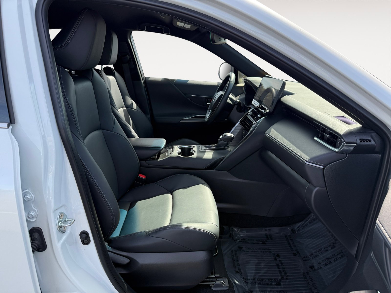 Used 2024 Pearl Toyota Nightshade image 19