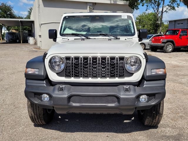 New 2025 Bright White Clear-Coat Exterior Paint Jeep Sport S image 6