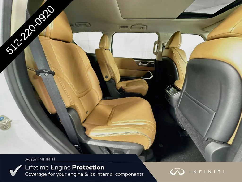 New 2027 White INFINITI LUXE image 37