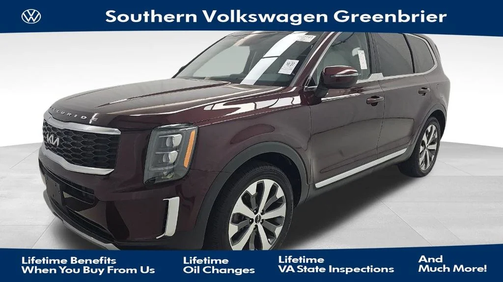 Used 2022 Purple Kia EX image 1