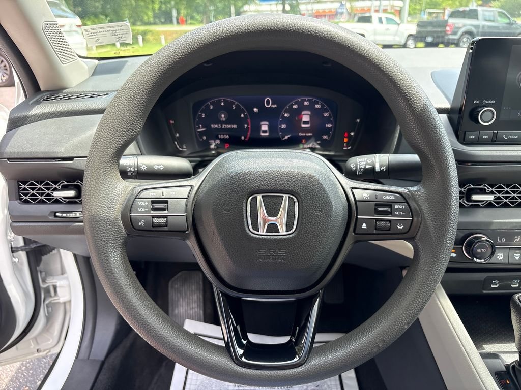 Used 2023  Honda EX image 15