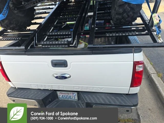 Used 2014 White Ford Lariat image 7