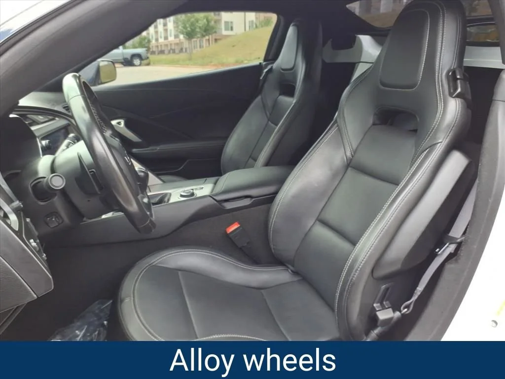 Used 2017 ARCTIC WHITE Chevrolet Z51 1LT image 18