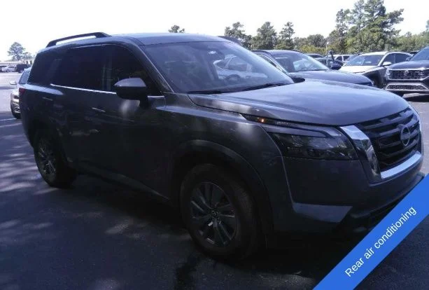 Used 2025 Gun Metallic Nissan SV image 8