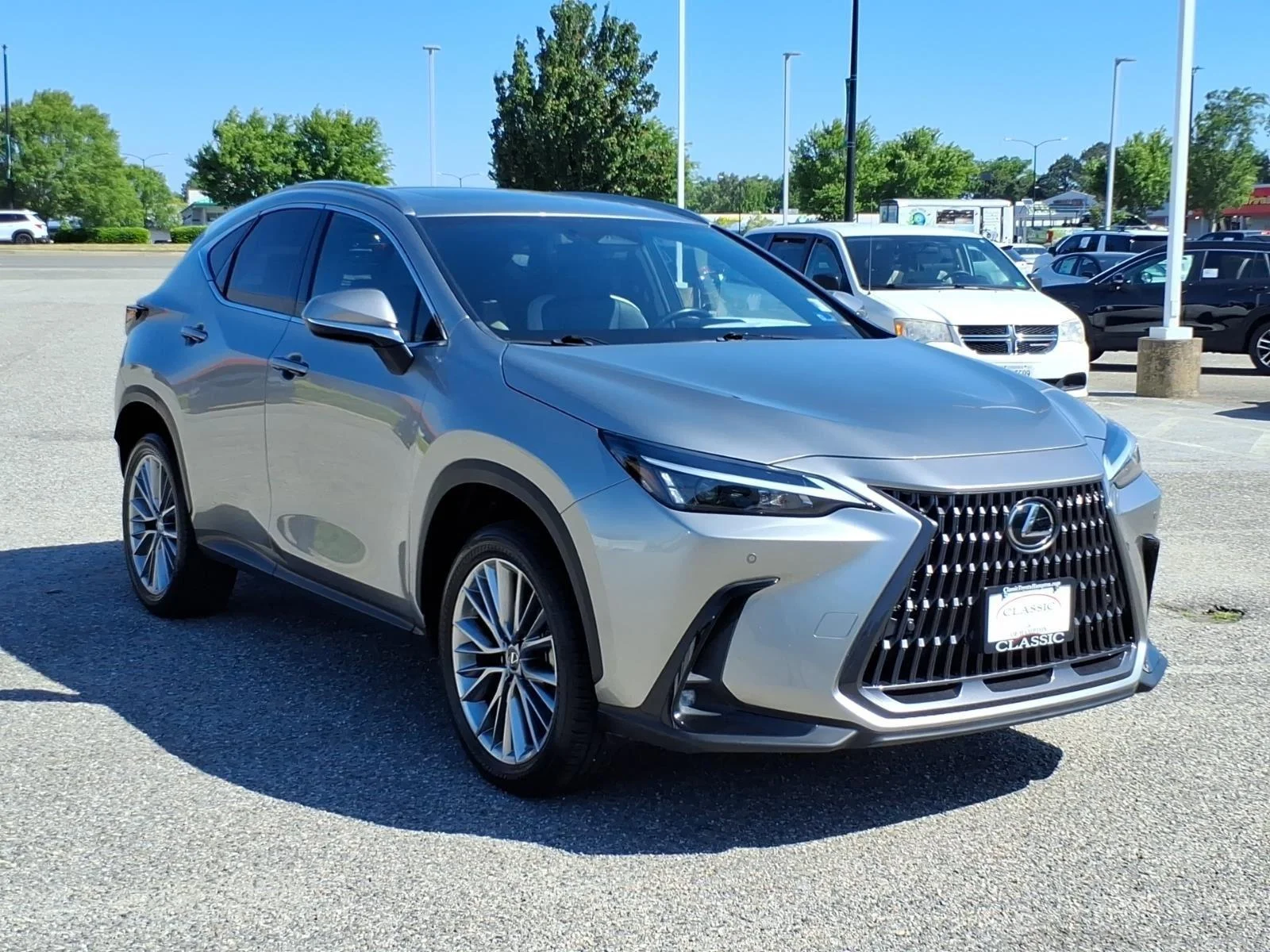 Used 2022 Atomic Silver Lexus NX 350h Premium image 5