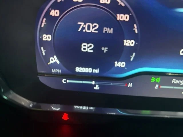 Used 2022 Summit White Chevrolet RST image 3